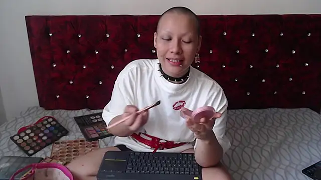 Cherry vald online show from 22, 9, 2025