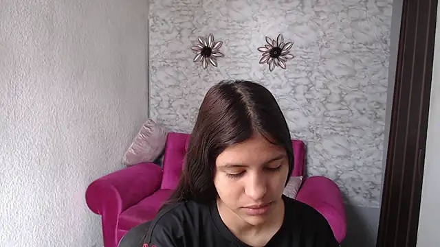 Evagirl69 online show from 13, 4, 2026