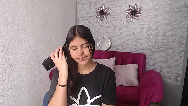 Evagirl69 online show from 10, 9, 2025