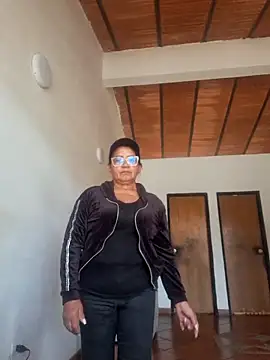 Vickysweeeettt online show from 23, 4, 2026