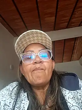 Snapshot of Vickysweeeettt chatting on 24, 6, 2026 Vickysweeeettt online show from 24, 6, 2026