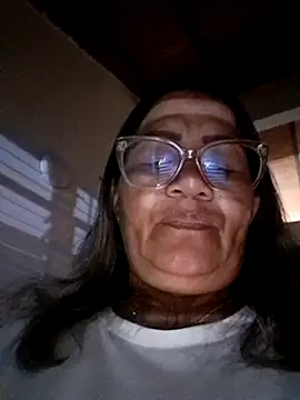 Snapshot of Vickysweeeettt chatting on 7, 7, 2026 Vickysweeeettt online show from 7, 7, 2026