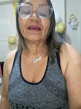 Snapshot of Vickysweeeettt chatting on 1, 7, 2026 Vickysweeeettt online show from 1, 7, 2026