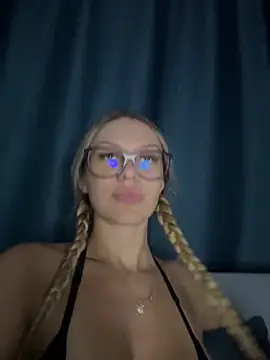 DivineDesireDuo online show from 24, 10, 2025