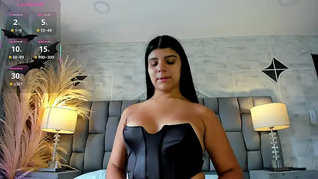 Snapshot of PauliinaBelle_ chatting on 23, 7, 2026 PauliinaBelle online show from 23, 7, 2026