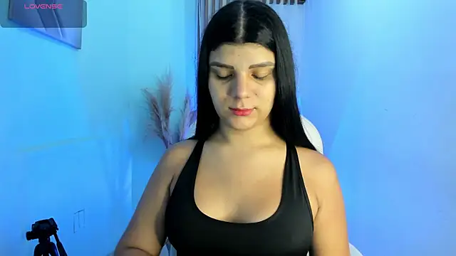 Snapshot of PauliinaBelle_ chatting on 8, 1, 2026 PauliinaBelle online show from 8, 1, 2026