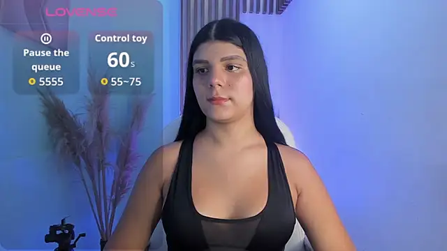 PauliinaBelle  online show from 31, 10, 2025