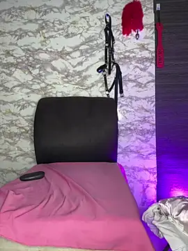 AlisSon  hot online show from 1, 3, 2026