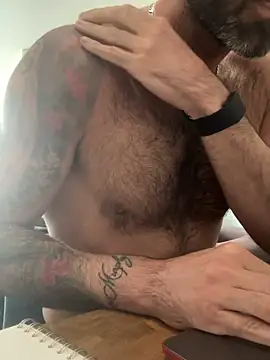 Thickdickdominant online show from 13, 4, 2026