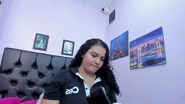 Adrianasex 69x online show from 27, 11, 2025