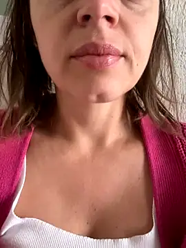 ladywithbigass online show from 24, 9, 2025