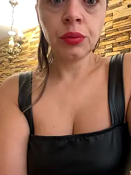 ladywithbigass online show from 26, 9, 2025