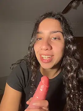 Snapshot of Souphicherry chatting on 9, 6, 2026 Souphicherry online show from 9, 6, 2026
