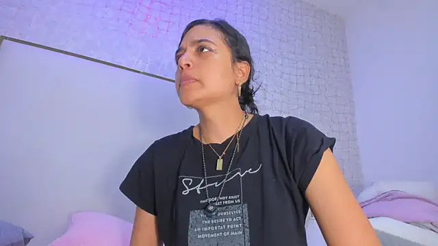 thalia888  online show from 18, 2, 2026