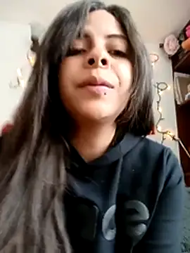 MiaCollinssx online show from 22, 12, 2025