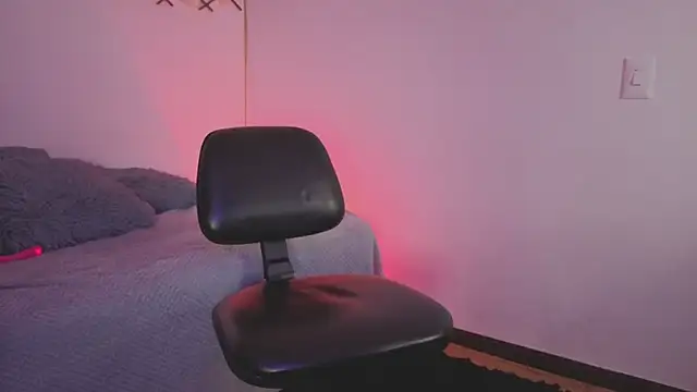 MiaCollinssx online show from 8, 10, 2025