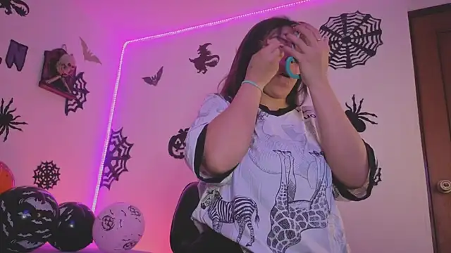 MiaCollinssx online show from 27, 10, 2025