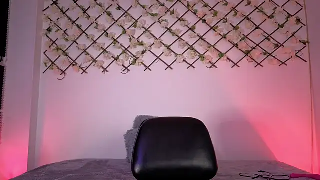 MiaCollinssx online show from 6, 10, 2025