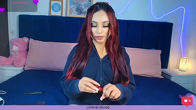 Naiaa Cruz online show from 15, 4, 2026