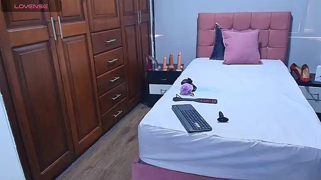 SexyRachel  online show from 7, 1, 2026