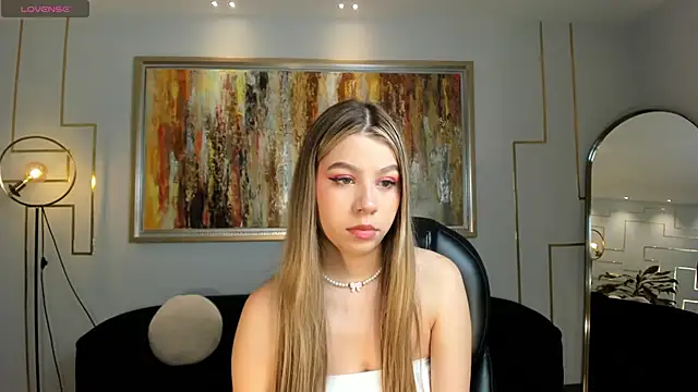 TiffannySins online show from 23, 5, 2026