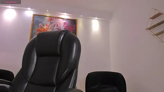 Snapshot of TiffannySins chatting on 22, 2, 2026 TiffannySins online show from 22, 2, 2026