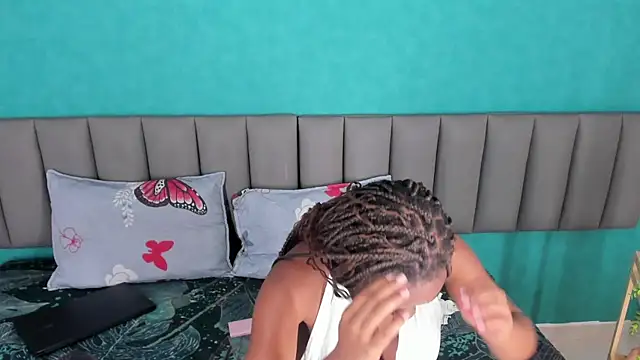 Snapshot of ThaliaOcean chatting on 11, 11, 2025 ThaliaOcean online show from 11, 11, 2025