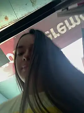 Luciaparker03 online show from 6, 2, 2026