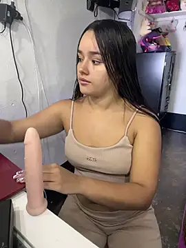 Luciaparker03 online show from 8, 2, 2026