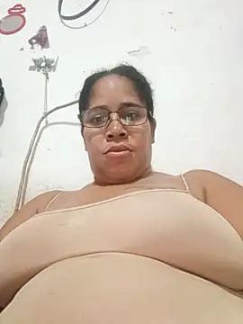 Big ass submissive online show from 6, 6, 2026