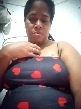 Big ass submissive online show from 16, 1, 2026