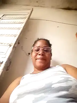 Big ass submissive online show from 19, 9, 2025