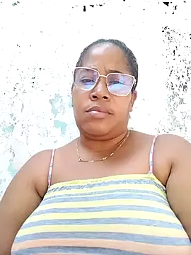 Big ass submissive online show from 26, 10, 2025