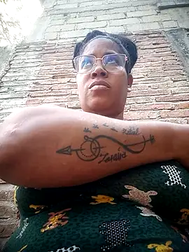 Big ass submissive online show from 16, 11, 2025