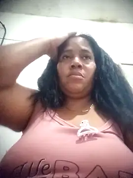 Big ass submissive online show from 23, 12, 2025