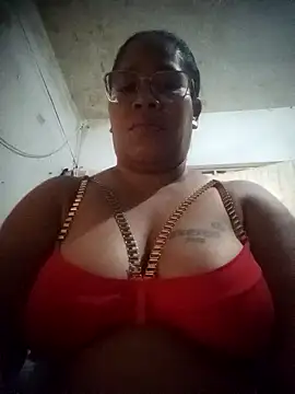 Big ass submissive online show from 14, 11, 2025