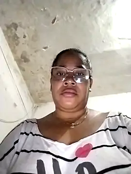 Big ass submissive online show from 28, 10, 2025