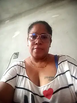 Big ass submissive online show from 17, 9, 2025