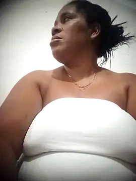 Big ass submissive online show from 15, 2, 2026