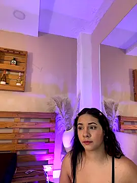  miss mia online show from 16, 9, 2025