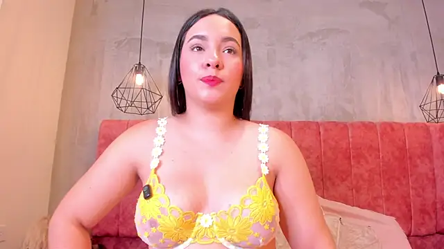  miss mia online show from 25, 5, 2026