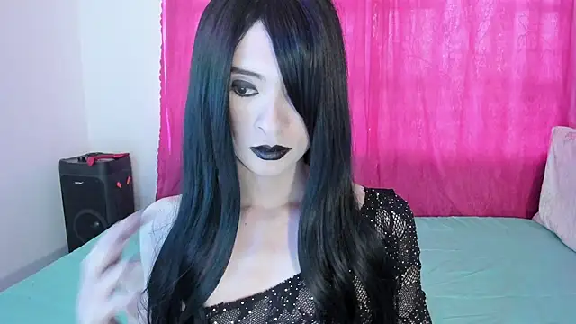 cutenaked 8 online show from 24, 10, 2025