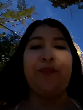 evelyn 1702 online show from 28, 10, 2025