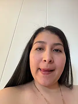 evelyn 1702 online show from 13, 3, 2026