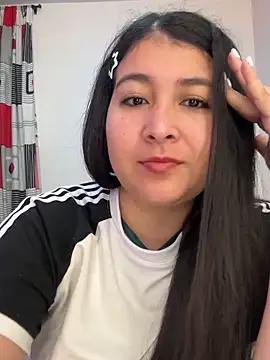 evelyn 1702 online show from 2, 11, 2025