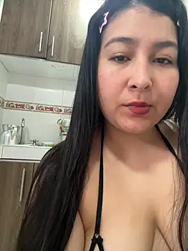 evelyn 1702 online show from 18, 10, 2025