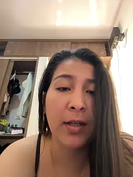 evelyn 1702 online show from 23, 4, 2026