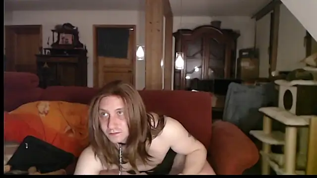 Snapshot of ToyRider69_official chatting on 28, 3, 2026 ToyRider69 official online show from 28, 3, 2026