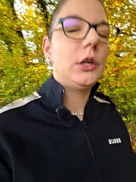 Swiss Lady online show from 29, 10, 2025