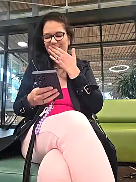 Swiss Lady online show from 14, 10, 2025